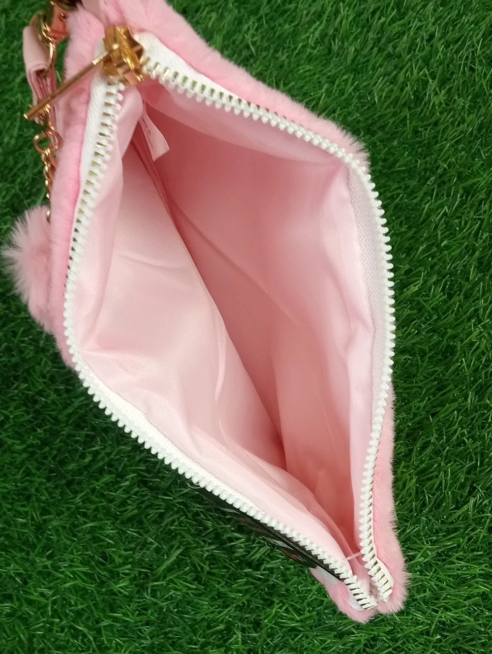 🍿🍒 Mean Girls On Wednesdays We Wear Pink Pouch